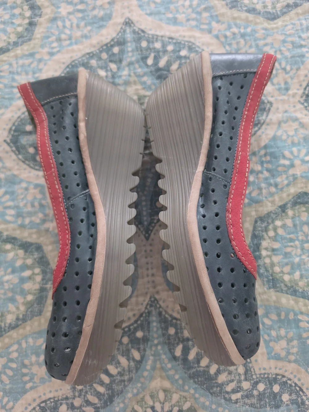 FLY London Yika Perforated Green Red Leather Wedge Pumps Retro Comfort Shoe 40